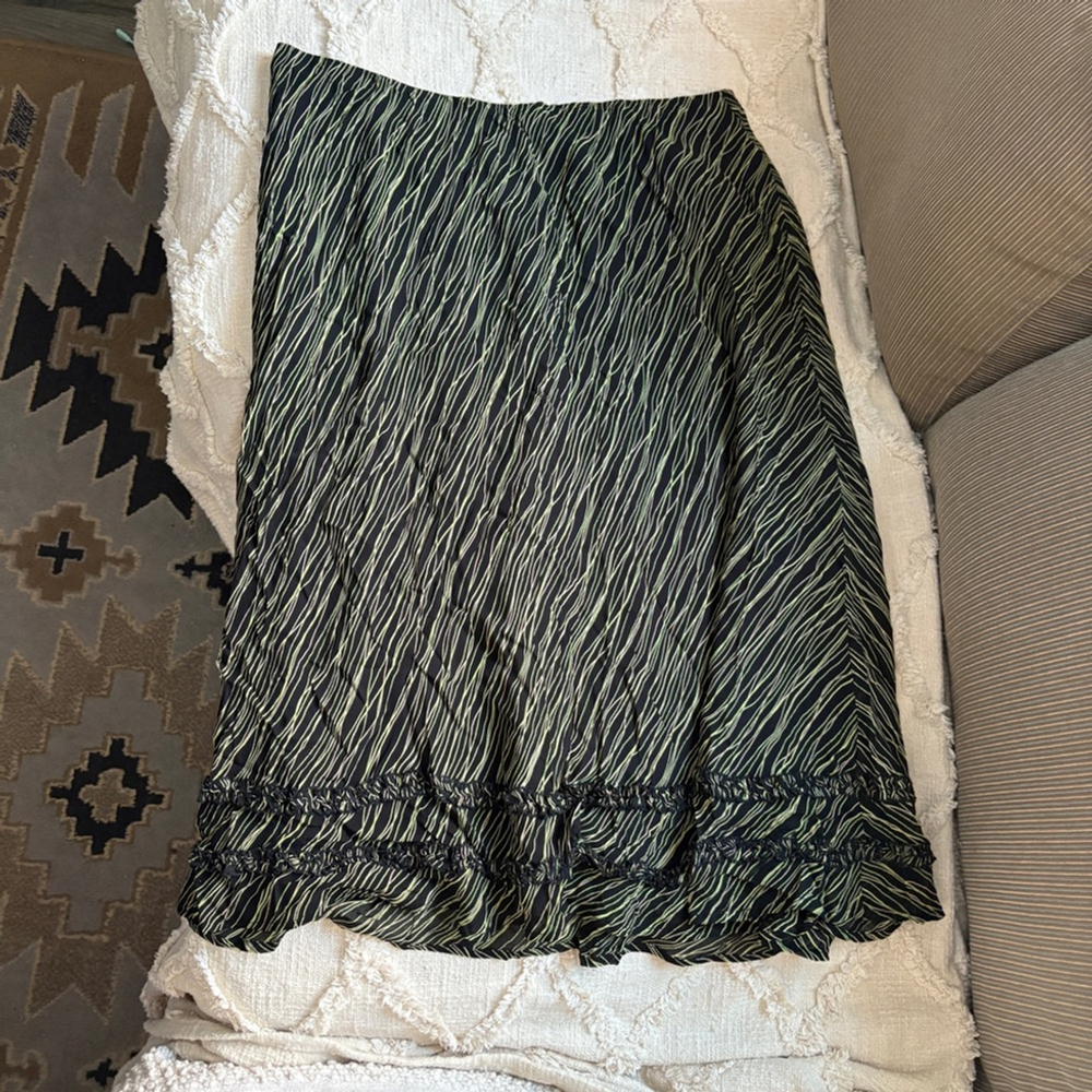 Style & Co Black and Green Ruched Pencil Skirt